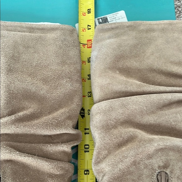 Array Women's Suede Boots - Beige - Picture 3 of 5